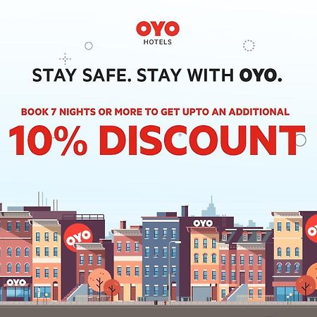 Oyo Hotel Phenix City Central Eksteriør billede